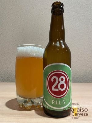 La cerveza 28 Pils una cerveza de la bodega belga Brasserie 28