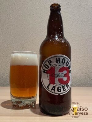 La cerveza Hope House 13 Lager de reino unido